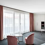 Western Du Pont Wilson 4*