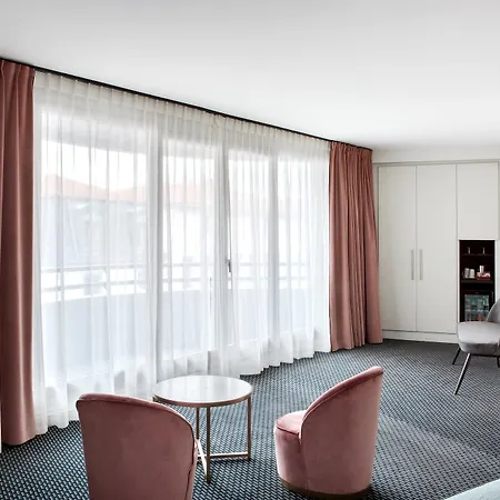 Western Du Pont Wilson Hotel 4*