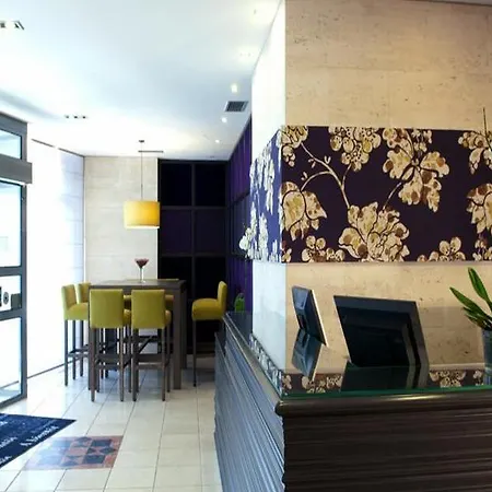 Western Du Pont Wilson Hotel Lyon