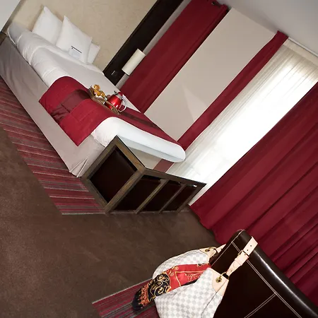 Western Du Pont Wilson Hotell Lyon