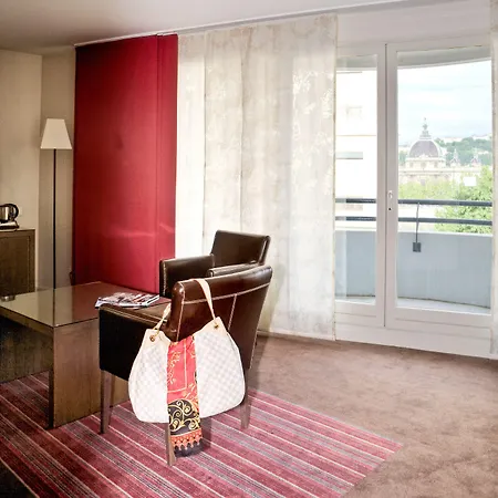 Western Du Pont Wilson Hotel