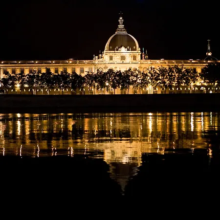 Western Du Pont Wilson